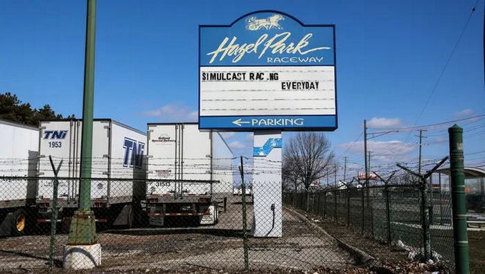 Hazel Park Raceway - From Det Free Press